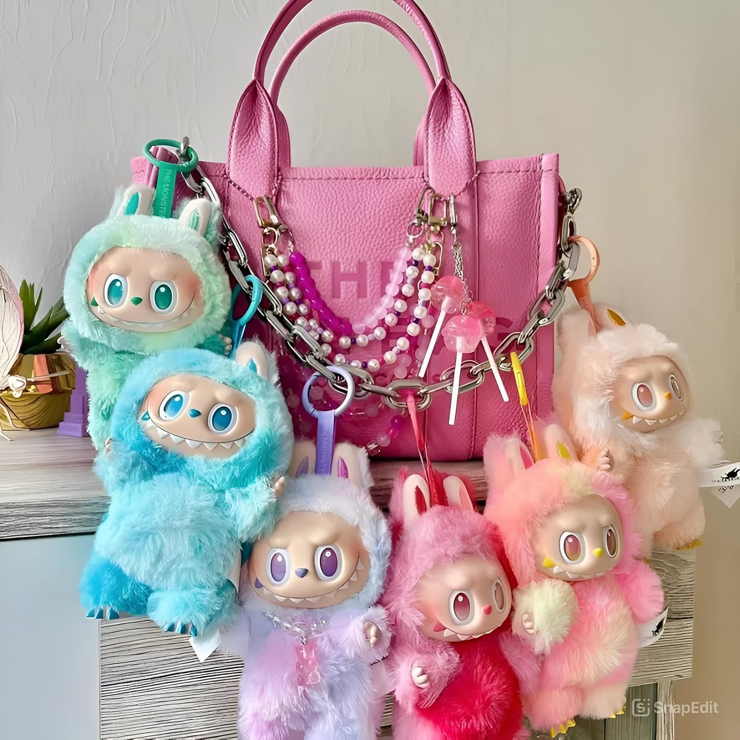 Labubu Doll (1pc)