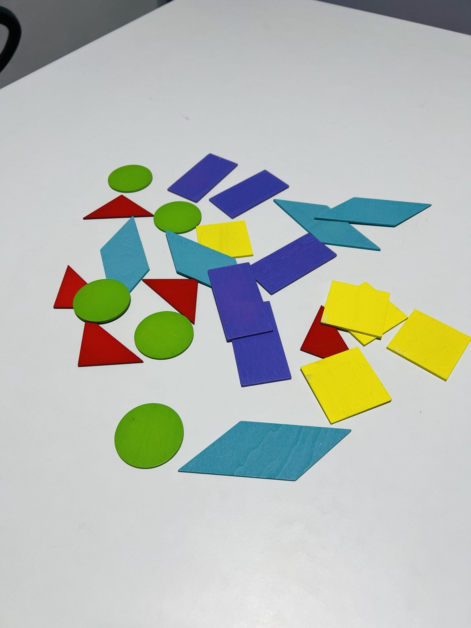 25pcs tangram shapes