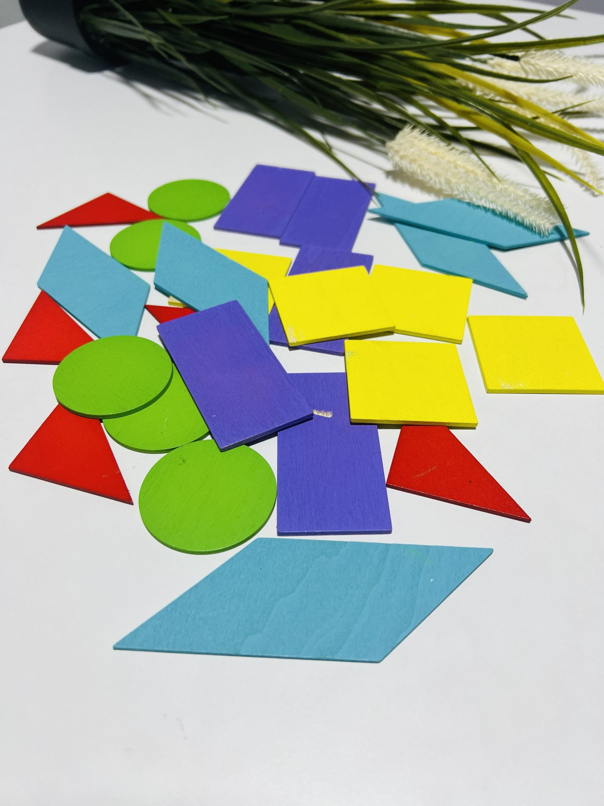 25pcs tangram shapes